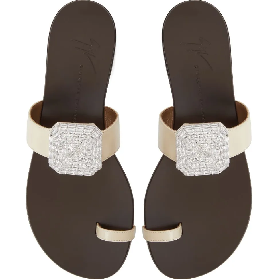BLAHIR FLAT