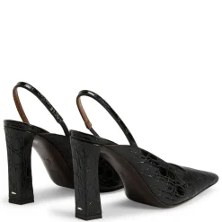 BRENDHA SABOT
