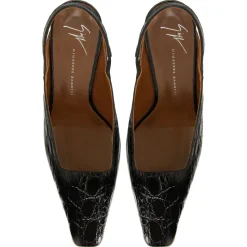 BRENDHA SABOT